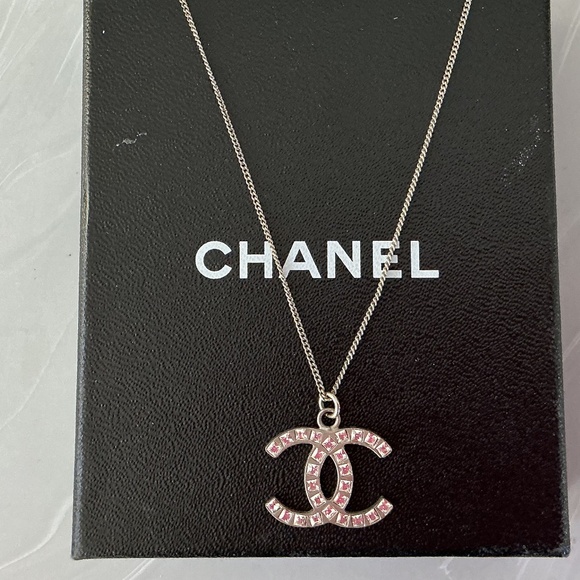 CHANEL CC crystal necklace, 16 inch, Authentic - Picture 9 of 10